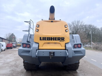 Gebruikte bouwmachine Liebherr L586 Wiellader